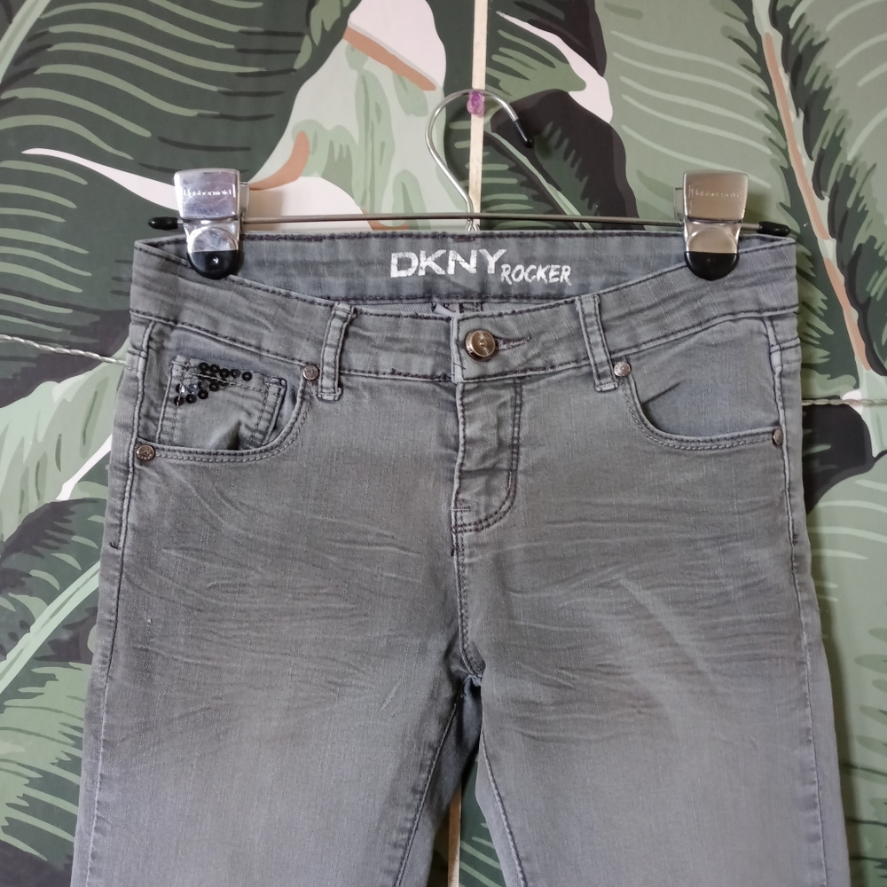 Grey jeans